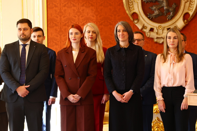 FOTO: Jmenování Igora Červeného. – stránka 8