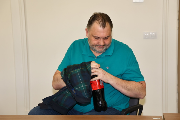 FOTO: Petr Malý byl podroben výslechu. – stránka 6