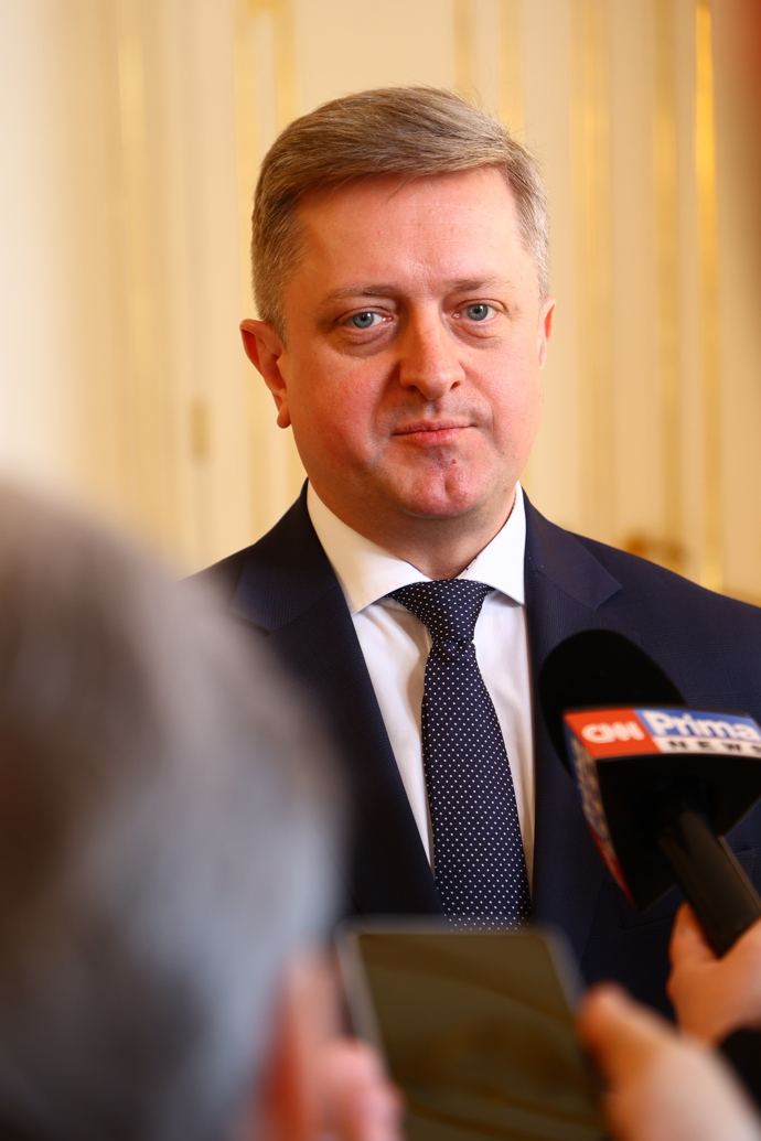 FOTO: Velvyslanec Ukrajiny Vasyl Zvaryč. – stránka 2