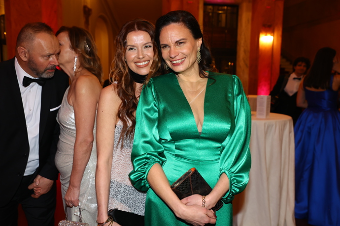 FOTO: Eliška Kaplicky na Česko-Slovenském plese. – stránka 3