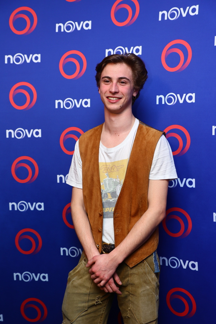 FOTO: Max Dolanský hraje jednoho ze synů Sabiny Remundové. – stránka 11