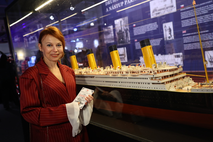 FOTO: Barbora Fišerová na výstavě Titanicu. – stránka 3