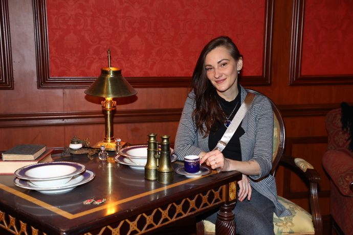 FOTO: Bára Jánová na výstavě Titanicu.