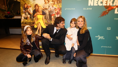 FOTO: Děti Jordana a Emmy si taktéž zahrály ve filmu Nečekané léto.