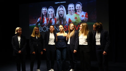 FOTO: Fotbalistky na představení seriálu Bohyně Slavie.