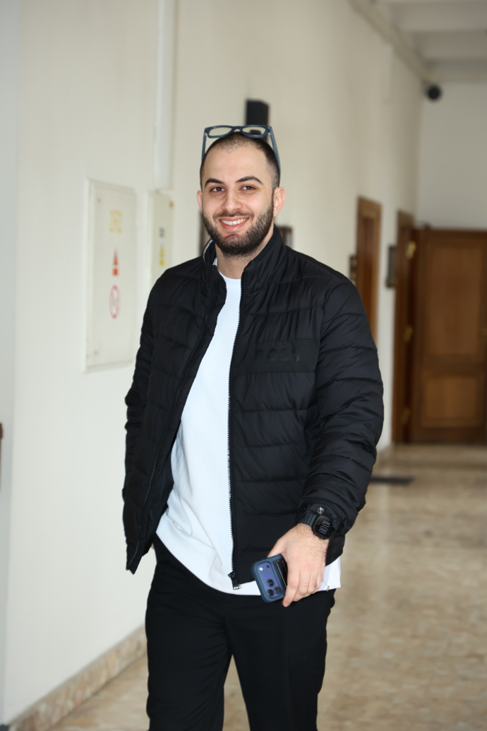 FOTO: Oganesjan se usmíval. – stránka 7