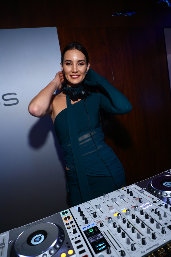 FOTO: Kristýna Schicková se postarala o skvělou atmosféru. – stránka 9