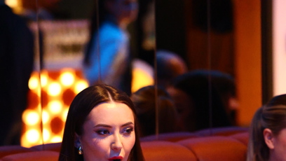 FOTO: Marie Rosecká s elektronickou cigaretou.