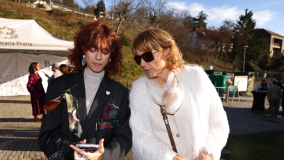 FOTO: Anna Dvořáková se svou maminkou.