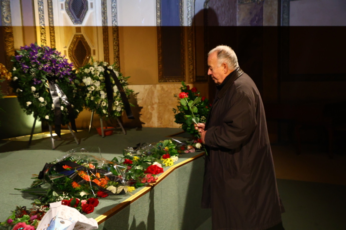 FOTO: Ivan Vyskočil se přišel rozloučit s Janou Brejchovou. – stránka 9