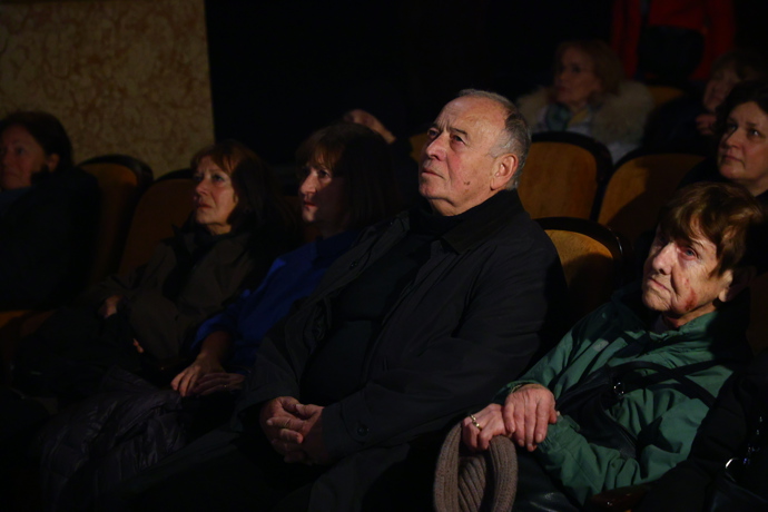 FOTO: Ivan Vyskočil se přišel rozloučit s Janou Brejchovou. – stránka 7