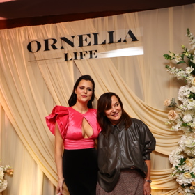 Na svou oslavu pozvala známé tváře.