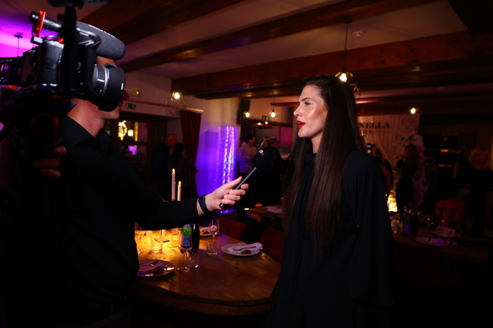 FOTO: Aneta Vignerová v rozhovoru pro eXtra.cz. – stránka 51