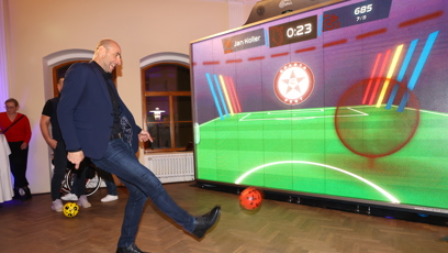 FOTO: Poukázal například na to, že hokejisté mohou díky střídání hrát na profesionální úrovni i v mnohem vyšším věku.