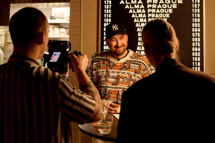 FOTO: Patrik Gémeš měl velmi dobrou náladu. – stránka 2