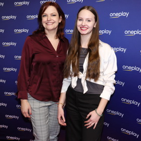 Dagmar Jandová dorazila s dcerou.
