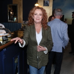 Vynahrazuje si to díky vnoučkovi Toníčkovi.