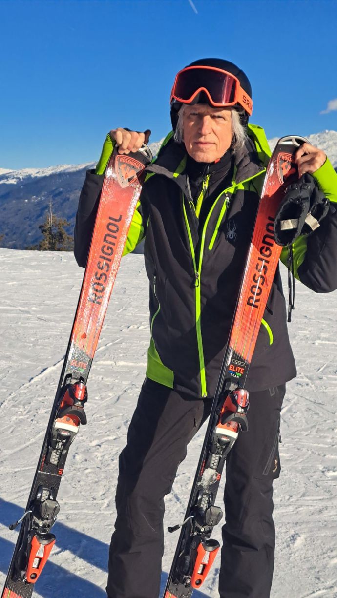 FOTO: Veronika Žilková tráví čas na horách se scenáristou Ivanem Hubačem. – stránka 15