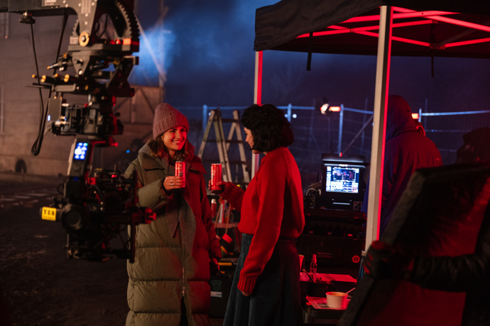 FOTO: Antonie Formanová natáčela spot pro Českého lva. – stránka 467