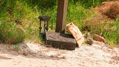 FOTO: Na účastníky po souboji čekala záhadná truhla.