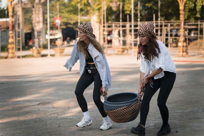 FOTO: Tým Chicas během hry. – stránka 1