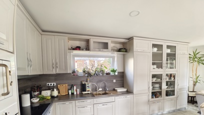 FOTO: Hana Kynychová ukázala prostornou kuchyň.