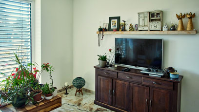 FOTO: Hanka Kynychová je velkou milovnicí květin. V obýváku jich má hned několik.