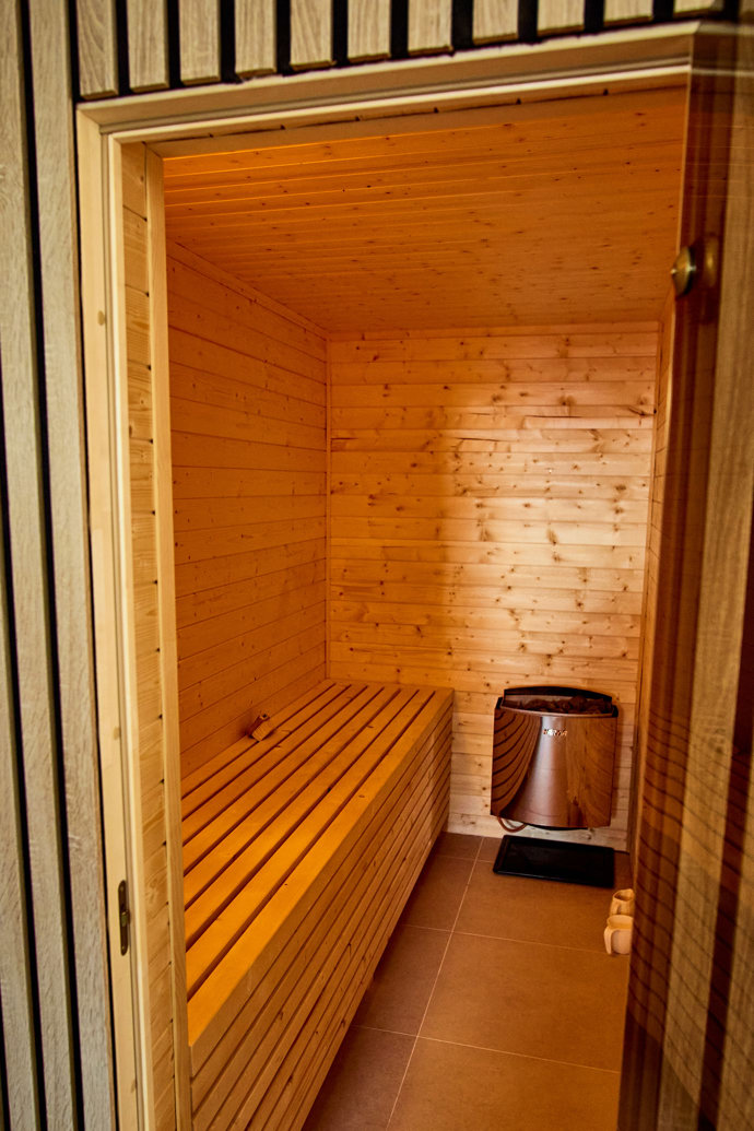 FOTO: Hana Kynychová má v domě také saunu. – stránka 7