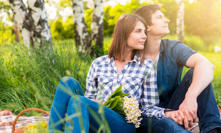 Velký dubnový horoskop lásky 2026: Panny by se měly soustředit na pocit bezpečí a Váhy by měly dát najevo svou lásku