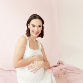 Nastávající maminka má prý pohodové těhotenství, které je ale rizikovější než ostatní.