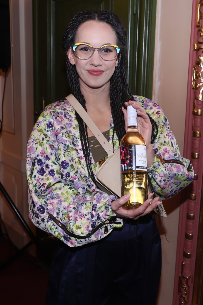 FOTO: Michaele Tomešové to slušelo. – stránka 18