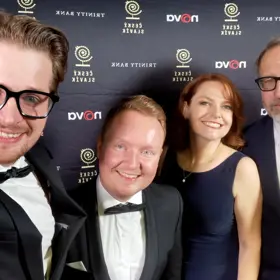 Dagmar Jandová s ostatními lovci. 