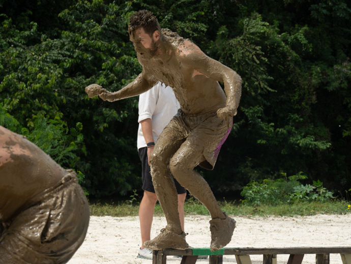 FOTO: Michal Trabalík alias Trabo během souboje. – stránka 51