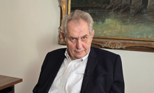 Extra host Miloš Zeman foto 02