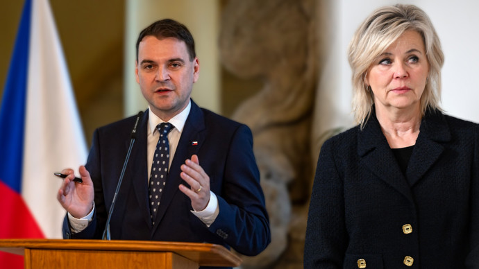 FOTO: Eva Pavlová si rýpla do Macinky. – stránka 1