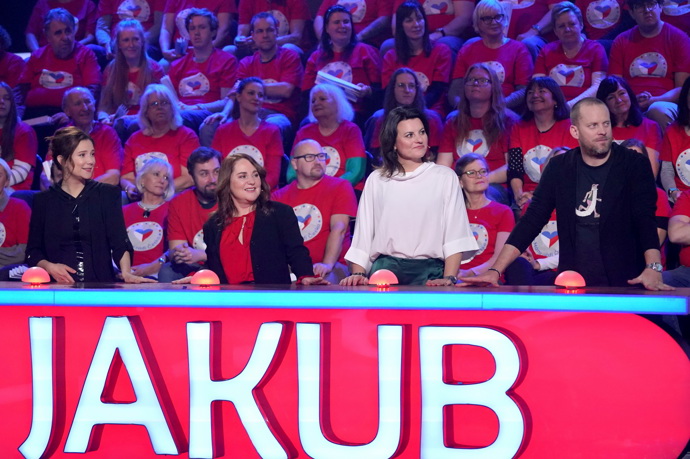 FOTO: Natáčení se ale velmi rychle zvrhlo v nečekanou lékařskou poradnu plnou osobních přiznání hlavních aktérů. – stránka 3