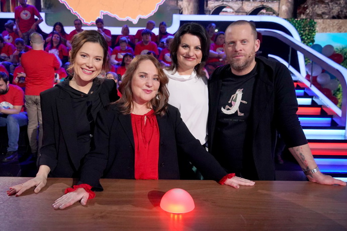 FOTO: Kapitán Jakub Prachař všechny v sále překvapil upřímným prohlášením, že začíná mít vážné problémy se sluchem. – stránka 1