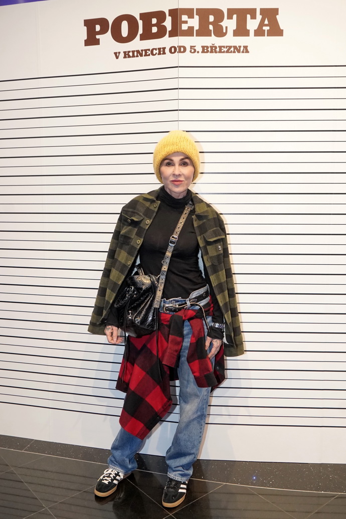 FOTO: Kateřina Kaira Hrachovcová zahalila své vlasy. – stránka 2