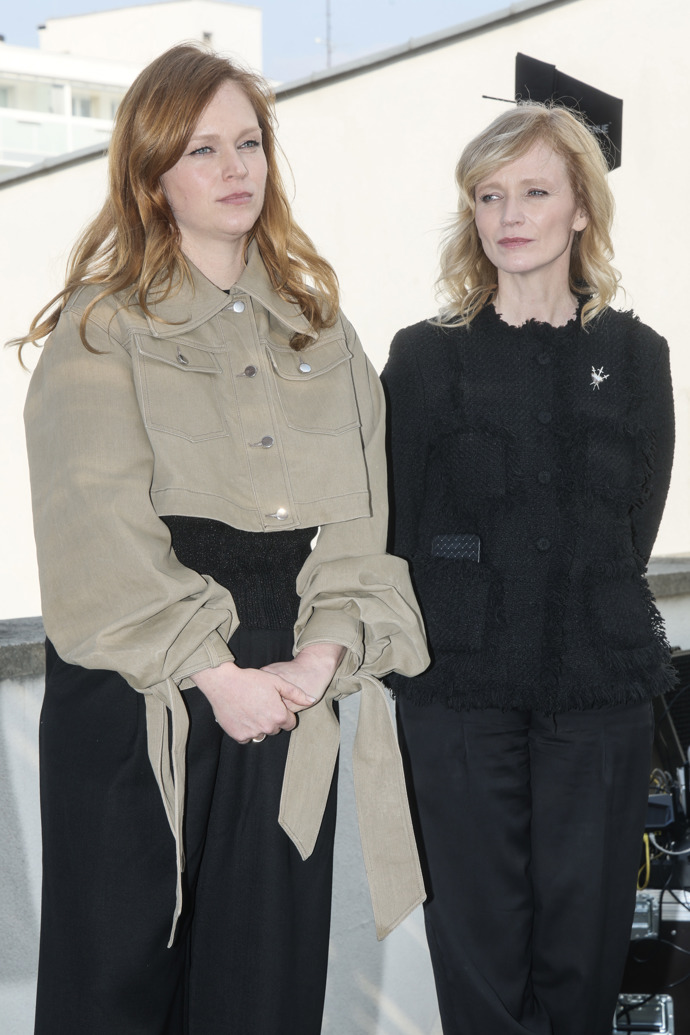 FOTO: Ester a Aňa jsou si čím dál tím víc podobné. – stránka 10