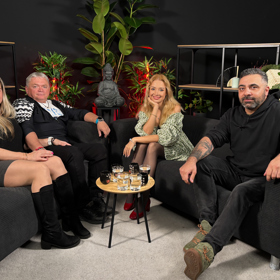 Z podcastu Outsider a Insider. 