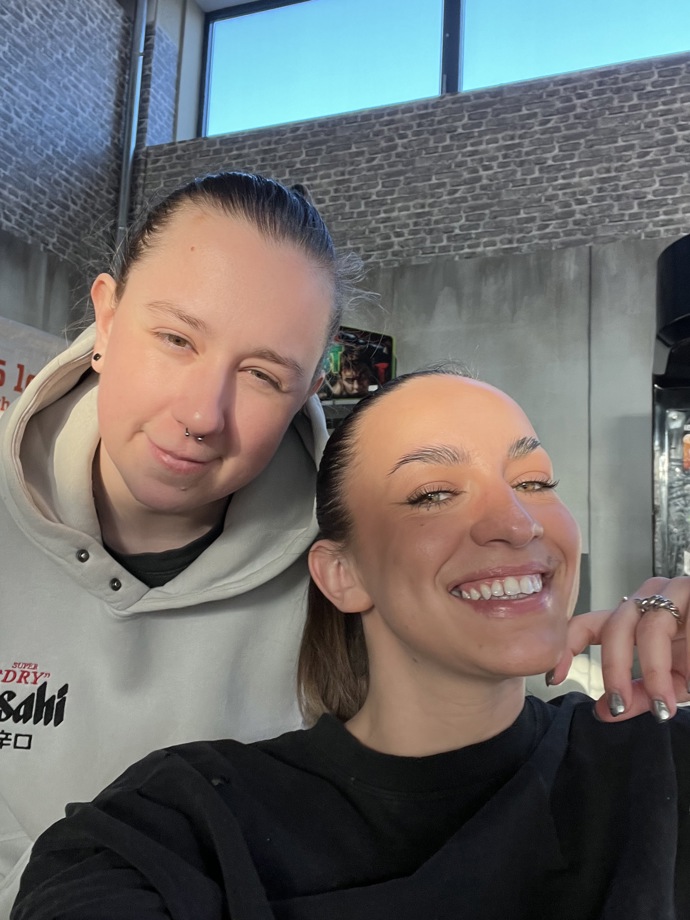 FOTO: Její novou partnerkou je Dominika, která se pohybuje zcela mimo český showbyznys. – stránka 1