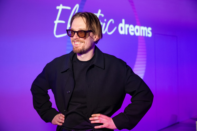 Foto k tématu večer – stránka 27