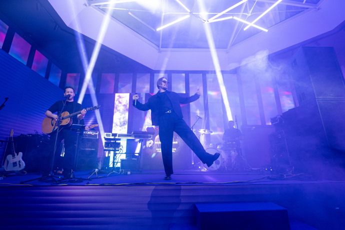 Foto k tématu večer – stránka 25