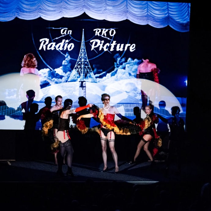 FOTO: Na plátně nebudou chybět béčkové horory ani naprosté brakové úchylárny. – stránka 3