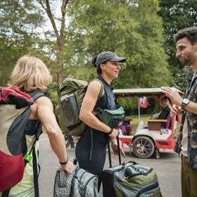 Ta do extrémně náročného televizního projektu v exotické Asii vyrazila po boku své dcery Míši.