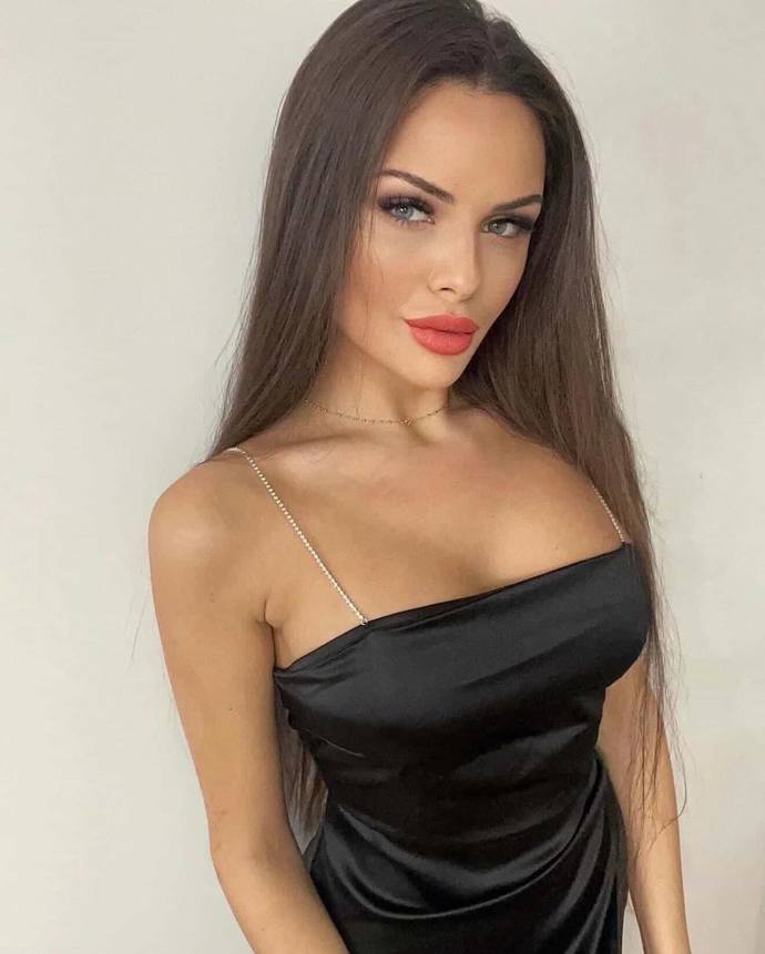 FOTO: Laura Vargová změnila účes.