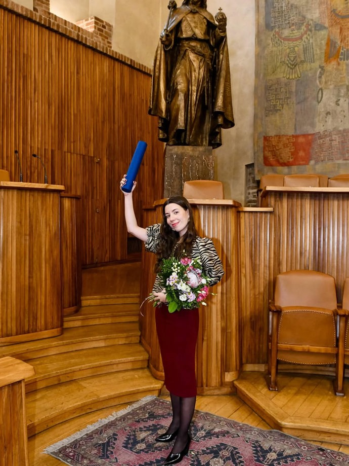 FOTO: Na to pirátská poslankyně Kateřina Stojanová zareagovala naprosto nekompromisně a drsně ho setřela. – stránka 2