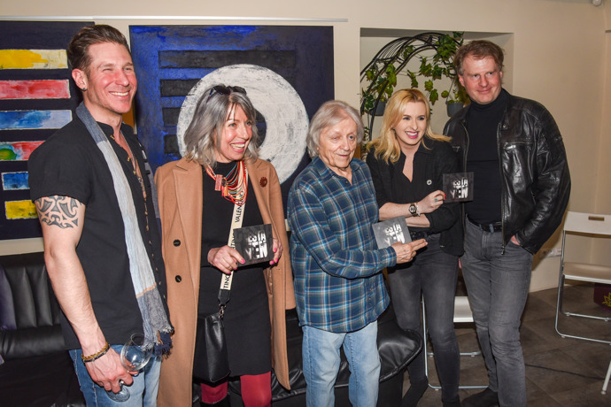 FOTO: Petr Batěk vydal druhé řadové album s názvem Cesta ven. – stránka 5