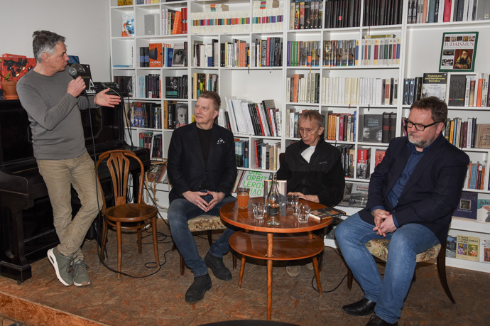 FOTO: Ivan Kraus pokřtil novou knihu. – stránka 4