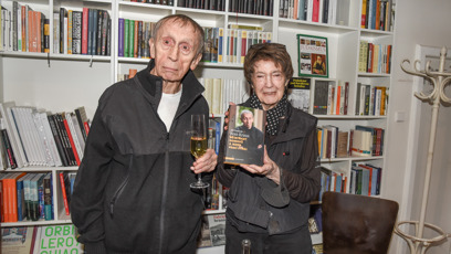 FOTO: Ivan Kraus na mkřtu své knihy.